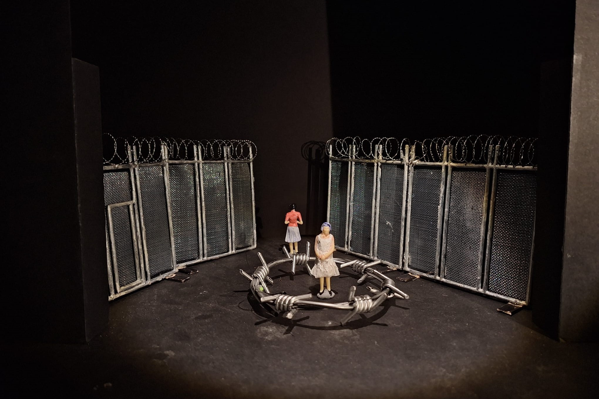 Bühnenmodell mit Figuren